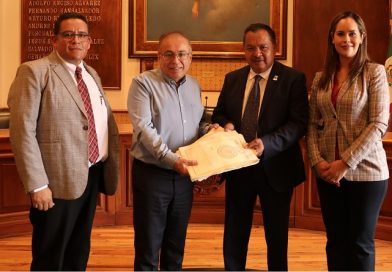 Poder Ejecutivo de Zacatecas entrega al Poder Judicial, serie de documentos históricos